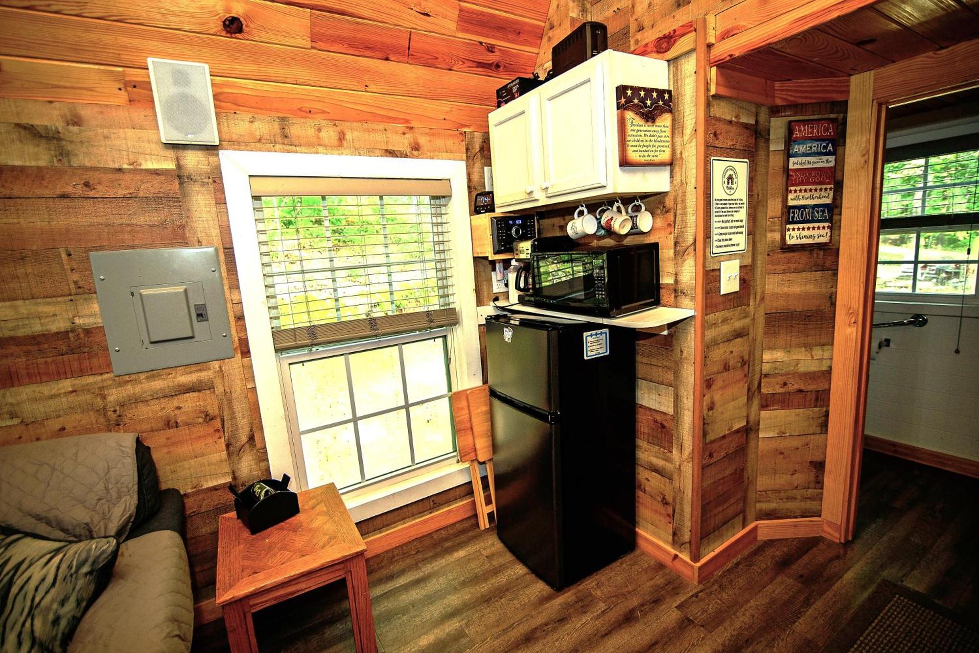 The Americana - Parker Creek Bend Cabins Мърфрисборо Екстериор снимка